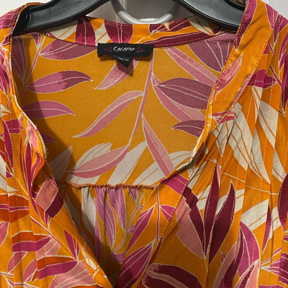 Colorful Leaf Print Blouse autumn colors top - Picture 2 of 2